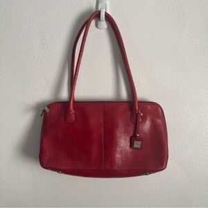 HOBO INTERNATIONAL Paulina Venice red Handbag has some wear please check picture